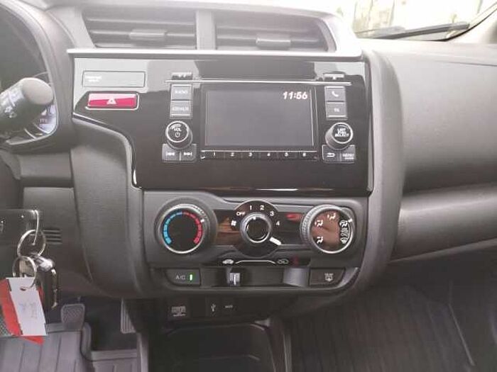 Honda Jazz 1.3 i-VTEC Trend, Allwetter, PS hinten