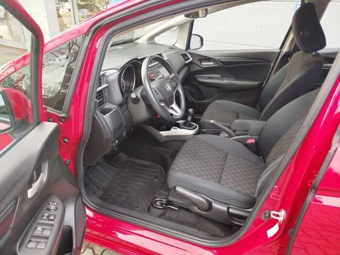 Honda Jazz 1.3 i-VTEC Trend, Allwetter, PS hinten