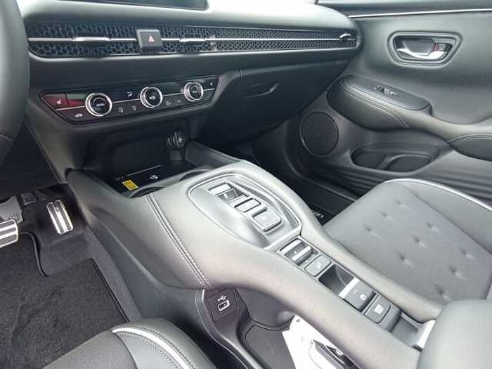 Honda ZR-V e:HEV 2.0 i-MMD Hybrid Sport inkl. WR