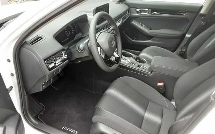 Honda Civic e: HEV 2.0 i-MMD Hybrid Elegance