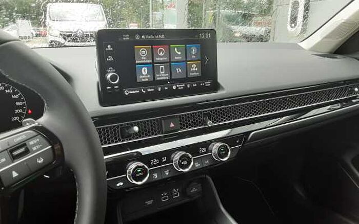 Honda Civic e: HEV 2.0 i-MMD Hybrid Elegance