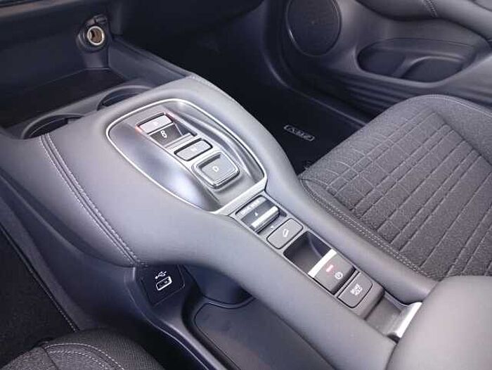 Honda ZR-V Hybrid e: HEV 2.0 i-MMD Elegance