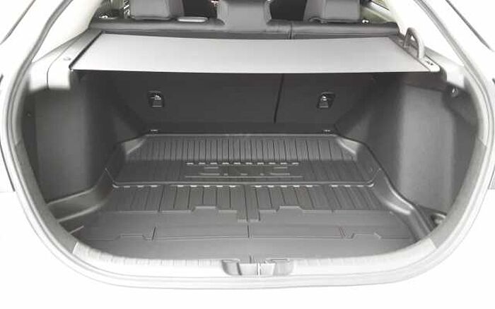 Honda Civic e: HEV 2.0 i-MMD Hybrid Elegance