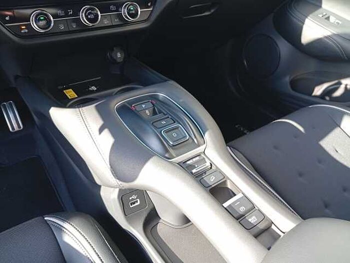 Honda ZR-V Hybrid e: HEV 2.0 i-MMD Sport