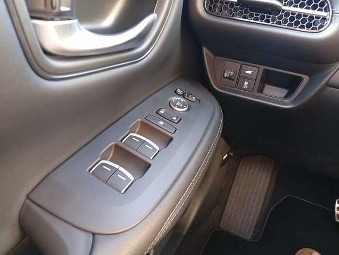 Honda ZR-V Hybrid e: HEV 2.0 i-MMD Sport