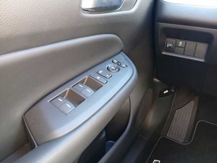 Honda Jazz Hybrid e: HEV 1.5 i-MMD Advance