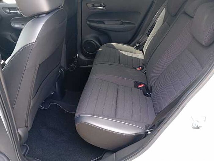 Honda Jazz Hybrid e: HEV 1.5 i-MMD Crosstar Advance