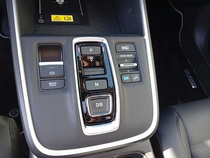 Honda CR-V e:PHEV Elegance Tech 2WD CR-V e:PHEV Elegance Tech 2WD