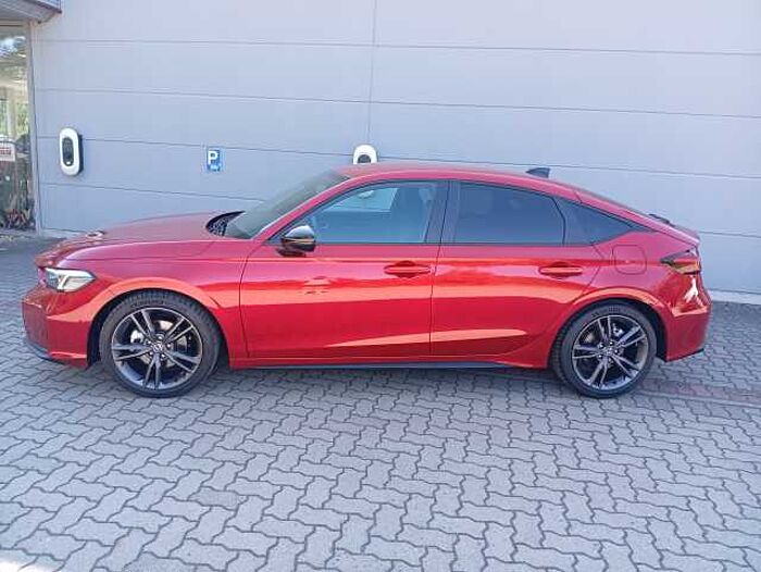 Honda Civic e: HEV 2.0 i-MMD Hybrid Sport