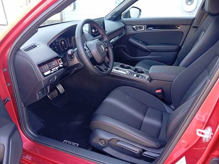 Honda Civic e: HEV 2.0 i-MMD Hybrid Sport