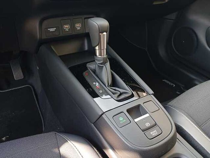 Honda Jazz Hybrid e: HEV 1.5 i-MMD Crosstar Advance