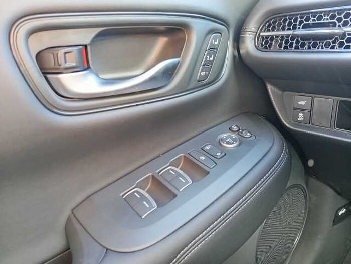 Honda ZR-V Hybrid e: HEV 2.0 i-MMD Advance